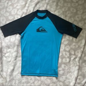 Quiksilver All Time Short Sleeve Rash Guard Size Large